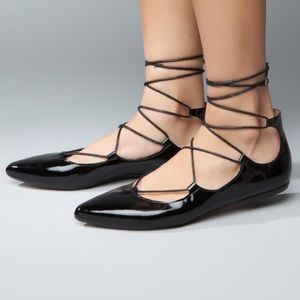 NIB Italian Made Black Patent Leather Ghillie Flat